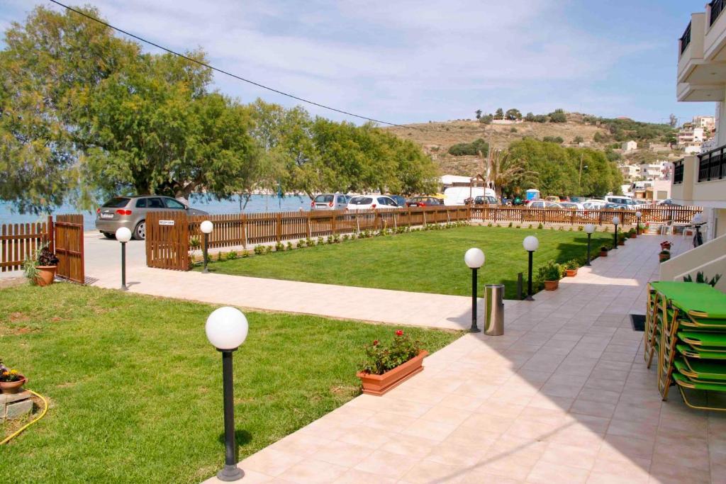 Garifalo Apartments Калівес Екстер'єр фото